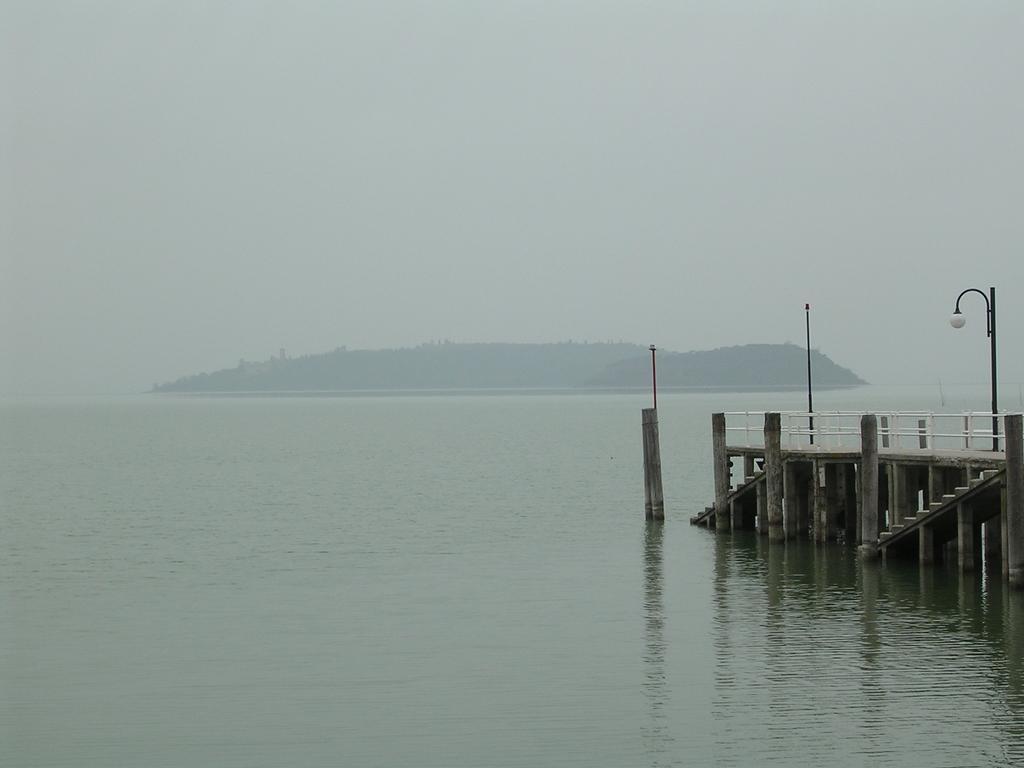 Casa Vacanze Del Pescatore Appartement Passignano sul Trasimeno Buitenkant foto